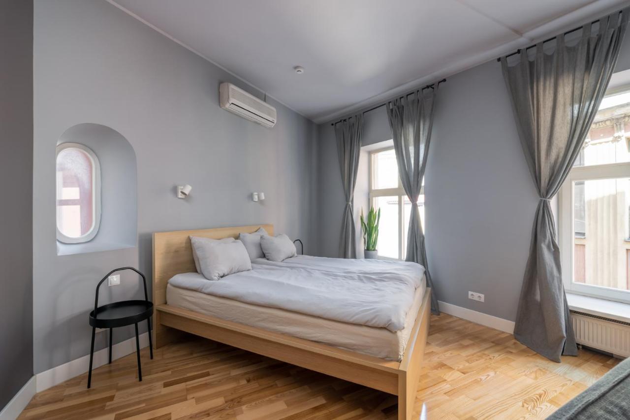 Romantic And Spacious Apartment In Riga Old Town Екстериор снимка